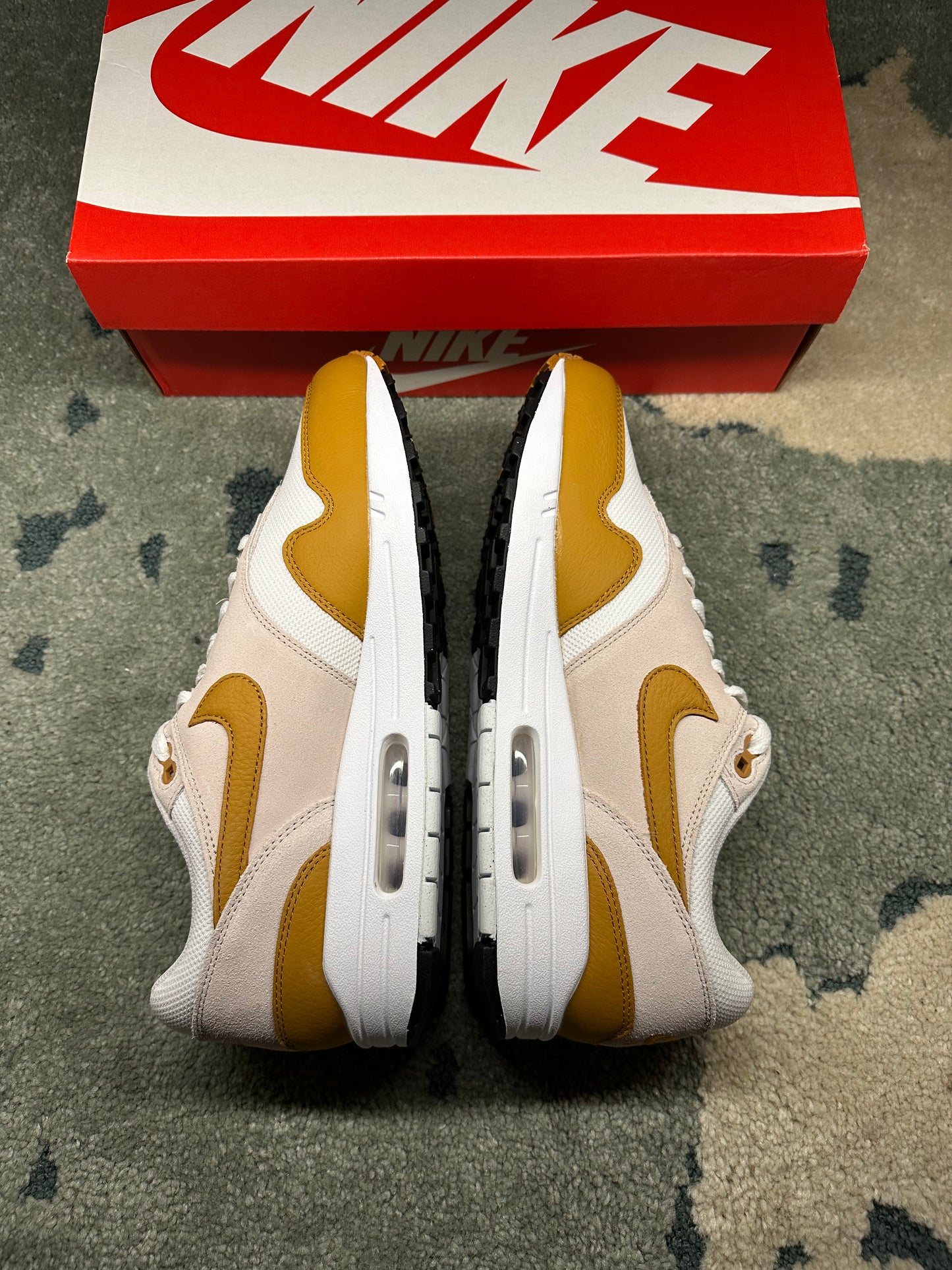 Nike Air Max 1 (Taille 44)