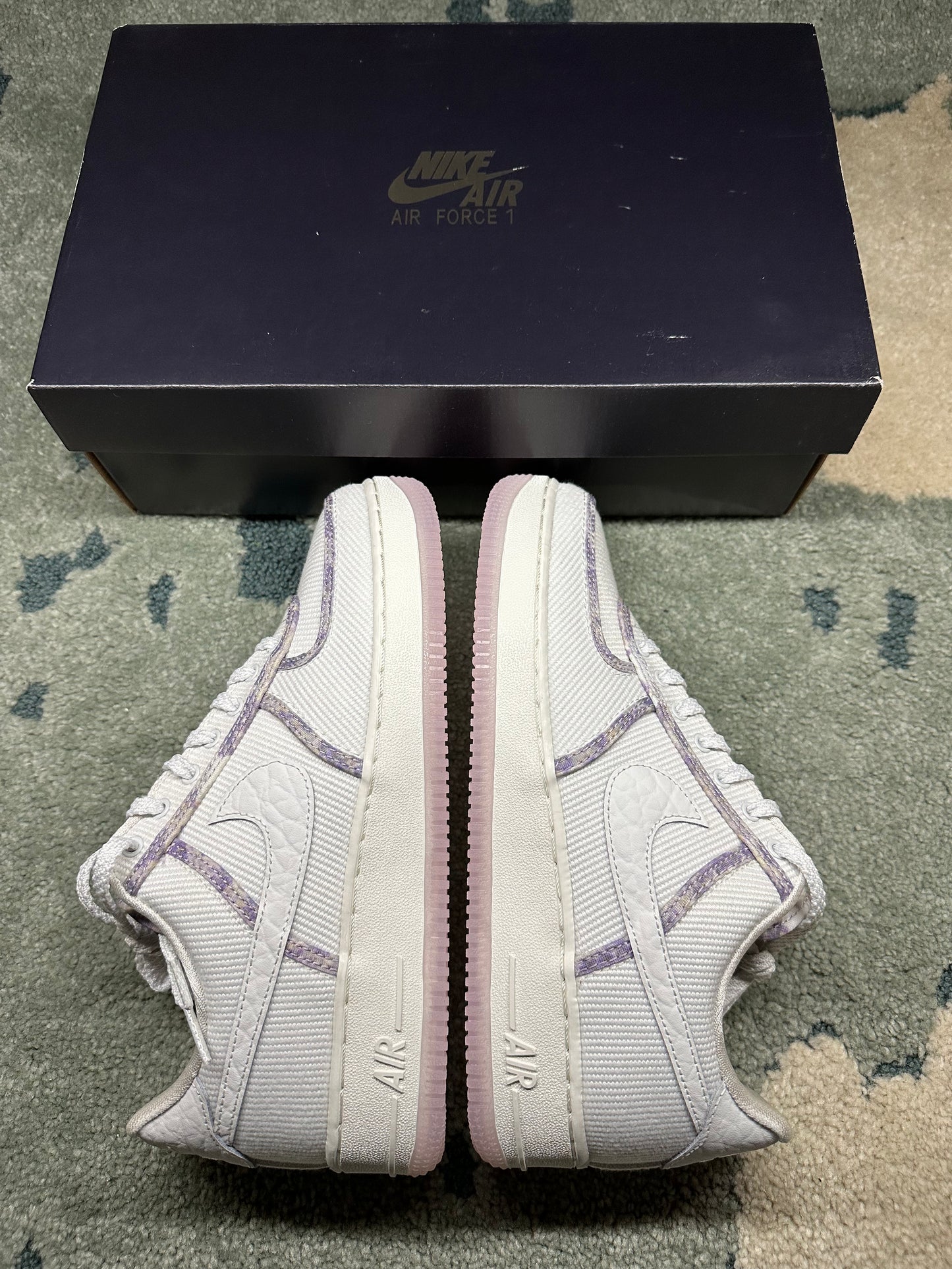 Nike Air Force 1 lavande (Taille 40)