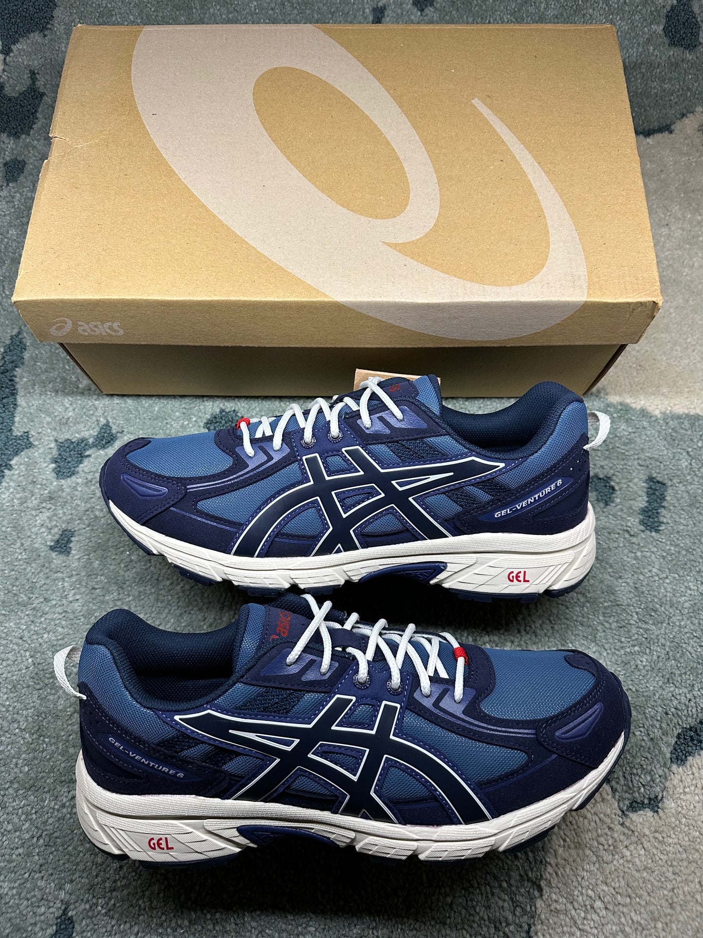 Asics Gel-Venture 6 (Taille 44)