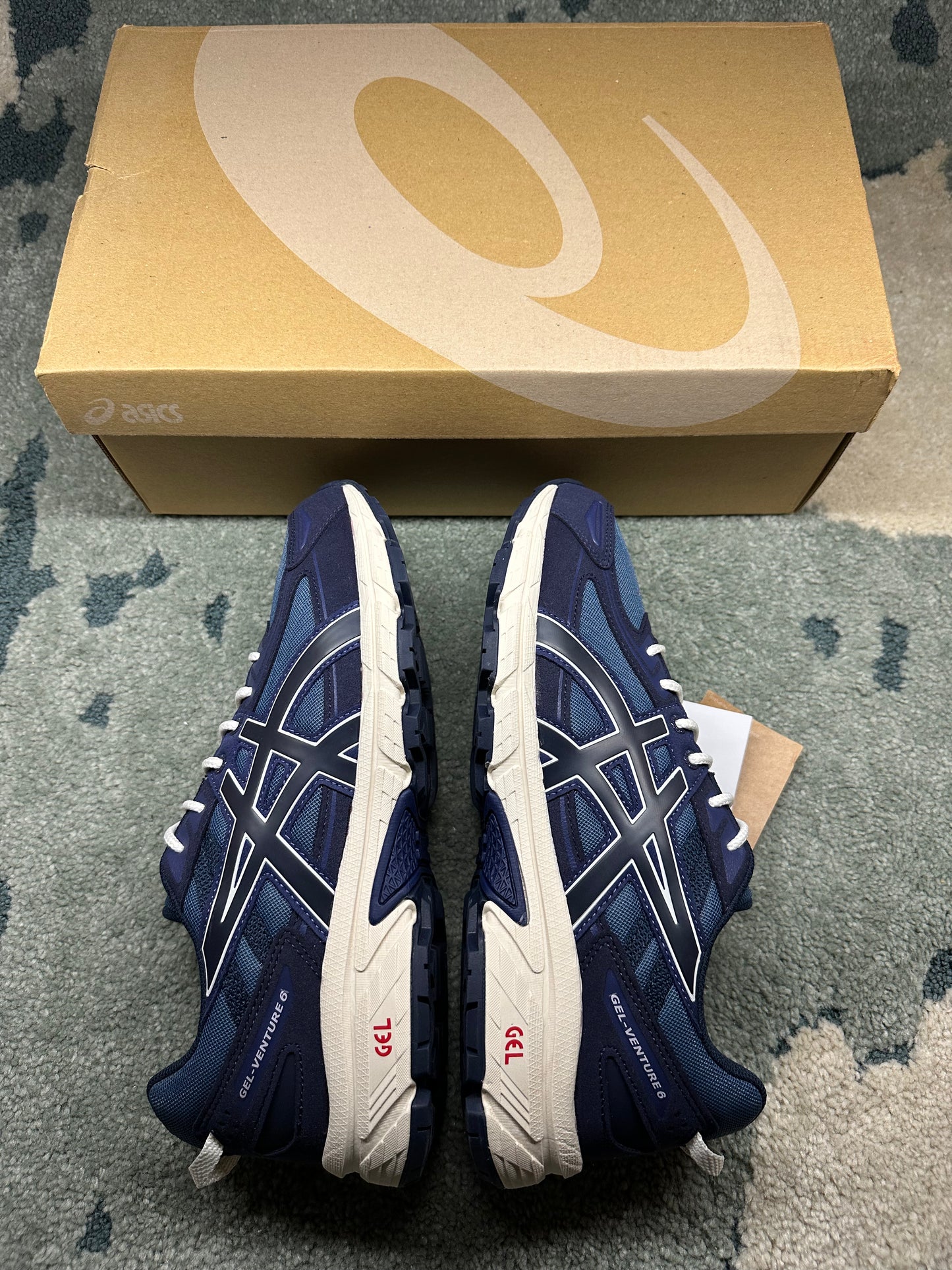 Asics Gel-Venture 6 (Taille 44)