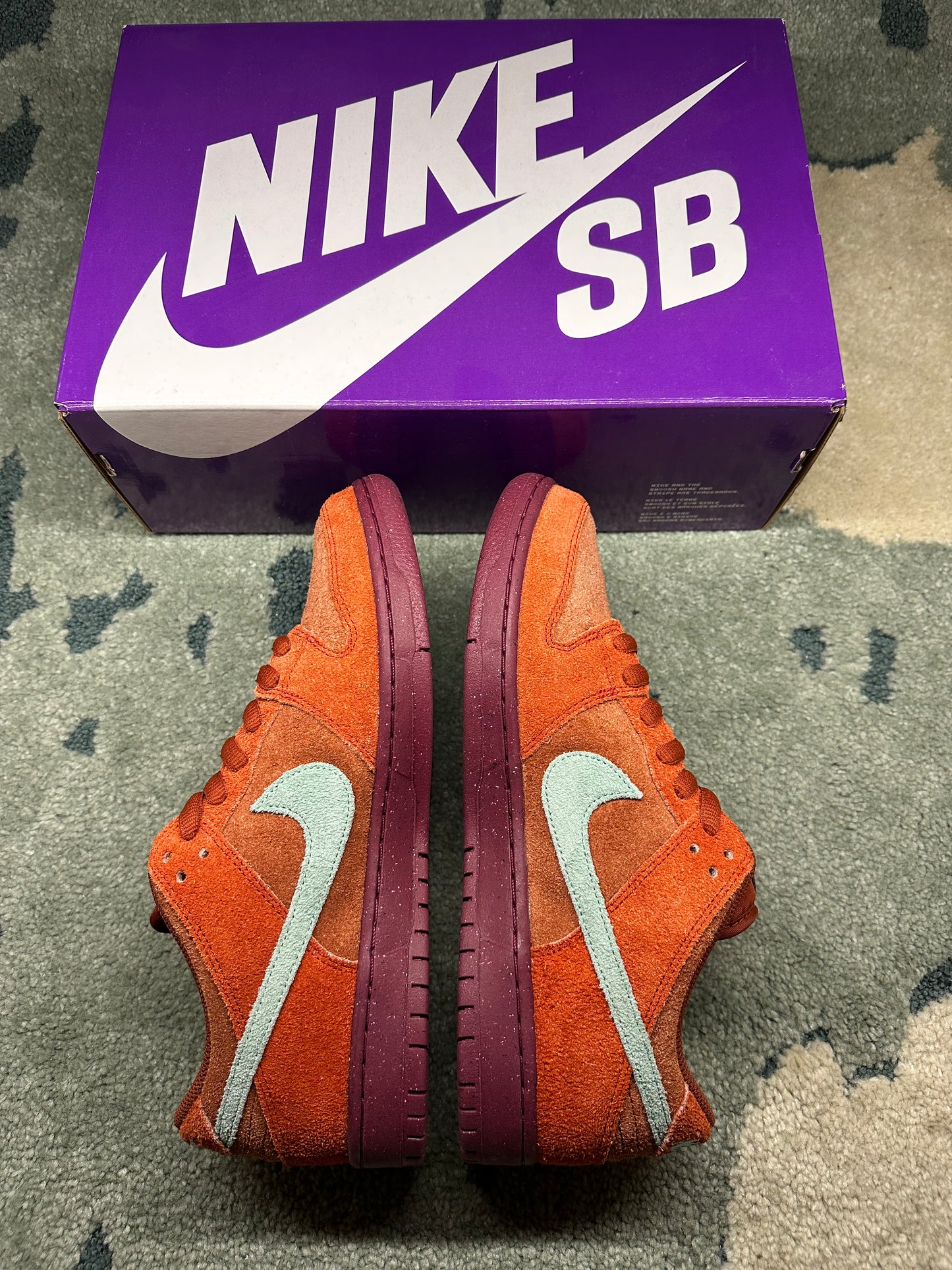 Nike SB Dunk Low Mystic Red (Taille 43)