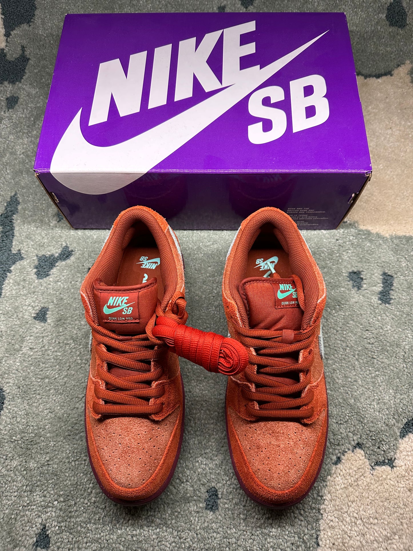 Nike SB Dunk Low Mystic Red (Taille 43)